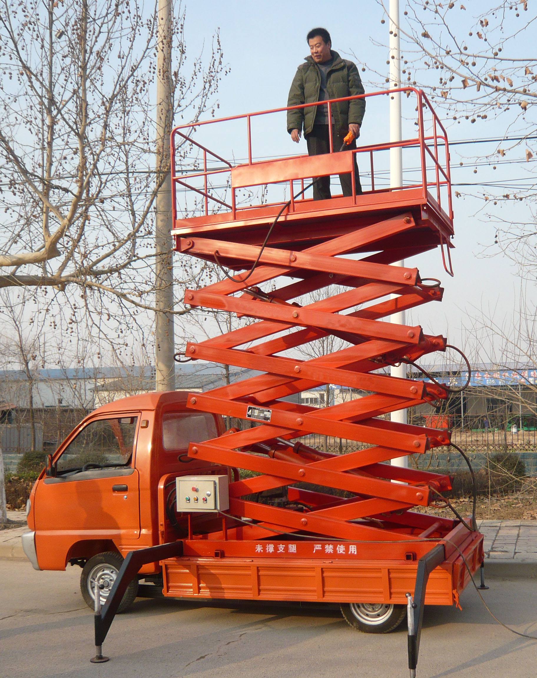 重庆福建升降平台